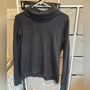 Lululemon Women's Gray Turtleneck Sweater
